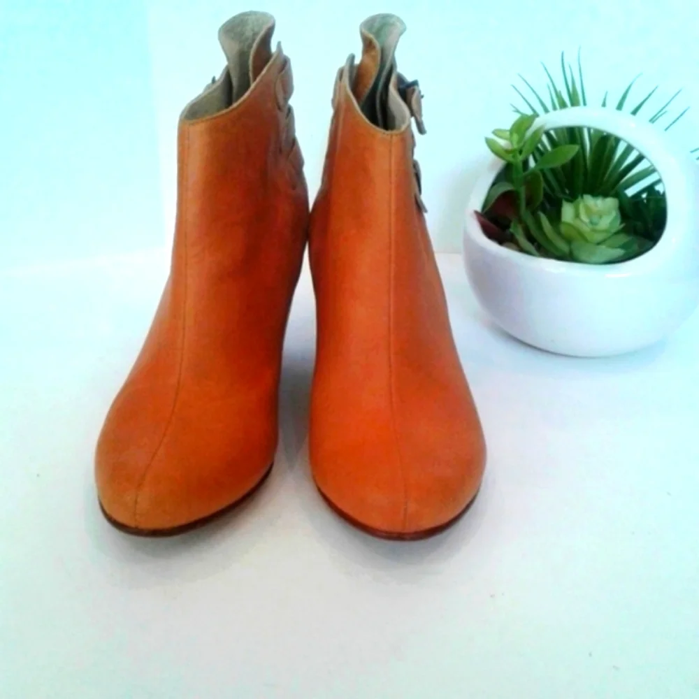 Fortress of Inca brown-orange  ankle boots block heel